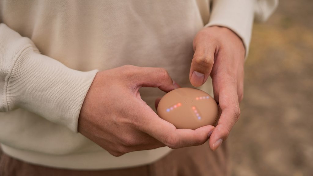 Kano kanye west stem player dezeen 2364 col hero